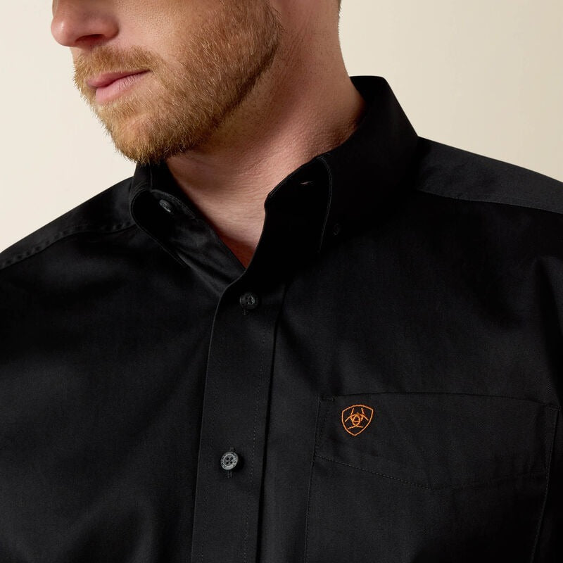 MNS Solid Twill Classic Fit Shirt