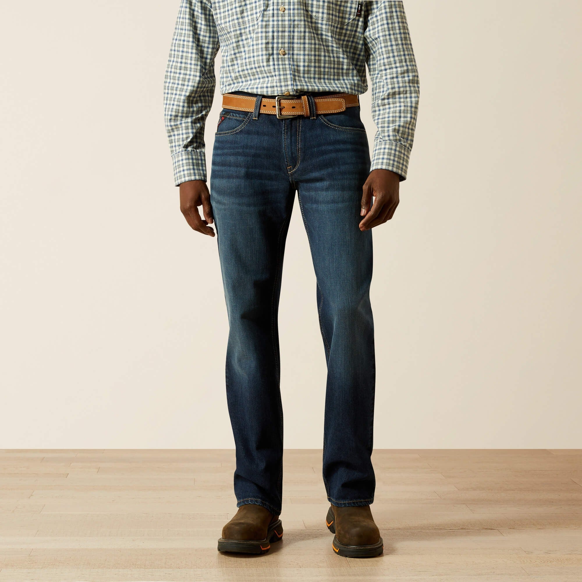 MNS FR M4 Relaxed Lightweight DuraStretch Boot Cut Jeans